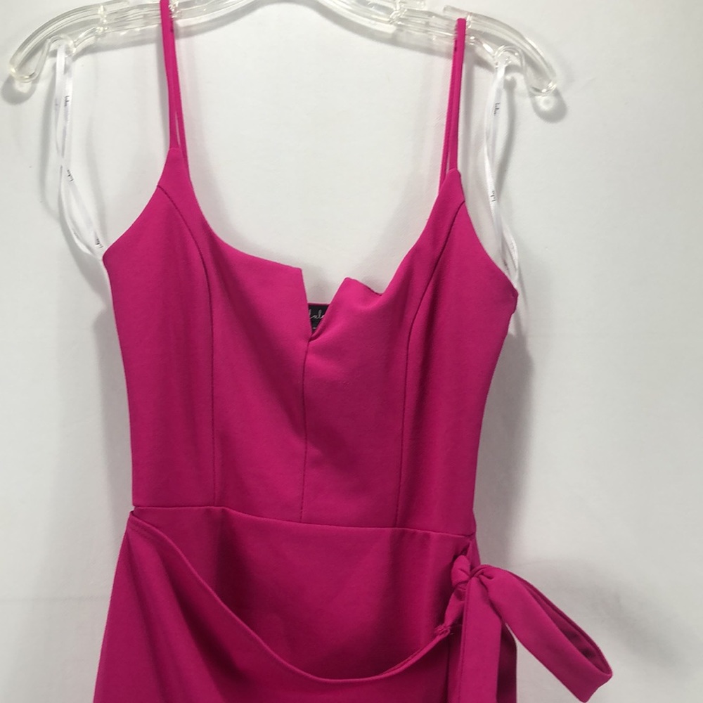 Lulus - Picture 3 of 14